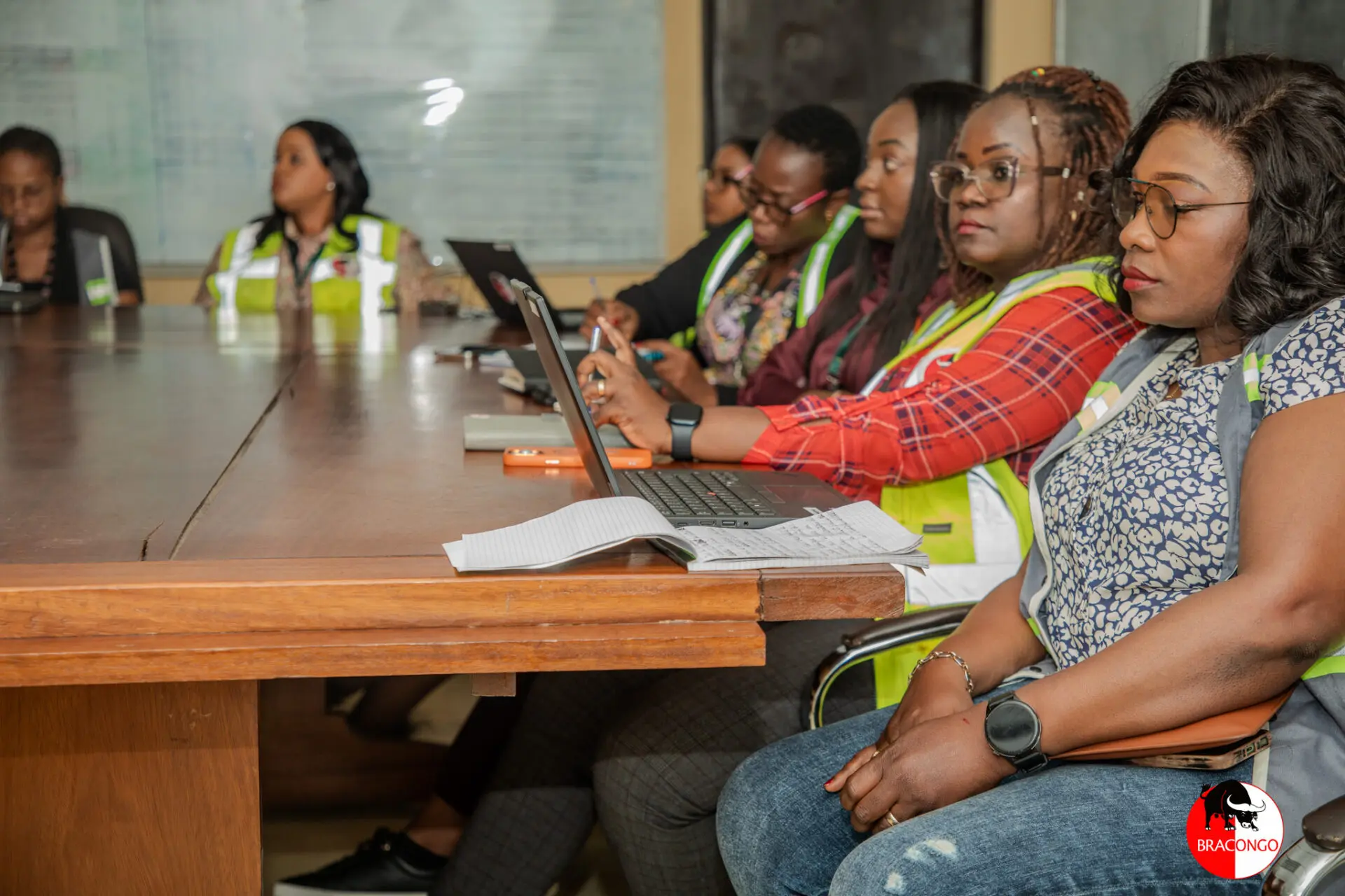journee-internationale-des-droits-des-femmes-:-bracongo-met-les-femmes-a-l’honneur-au-coeur-de-sa-gouvernance