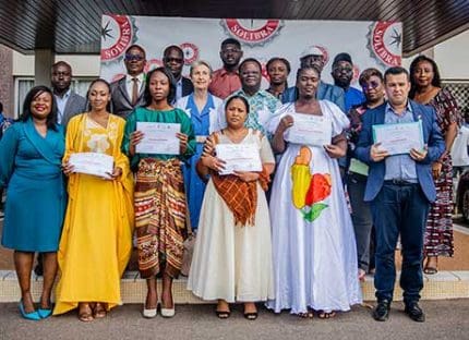 remise-des-diplomes-et-dotations-aux-laureats-du-prix-jeunes-espoirs-2023